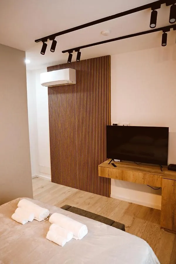 Sol Hotel Shkodra 4*,