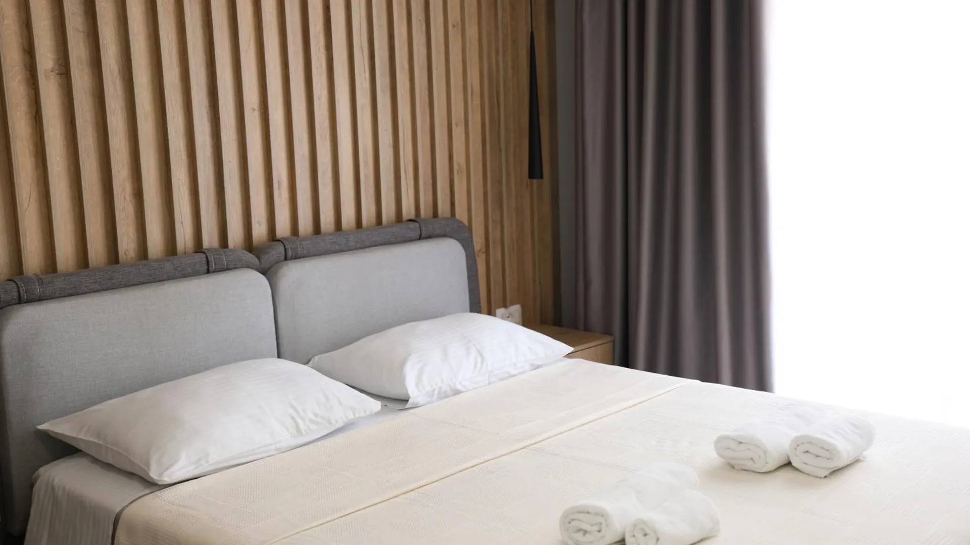 Sol Hotel Shkodra 4*,  Albanien