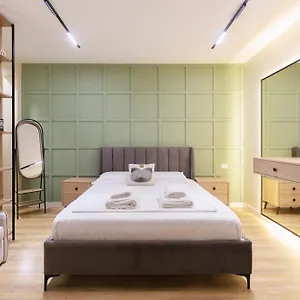  Apartment Syncron In The Center Of Albania