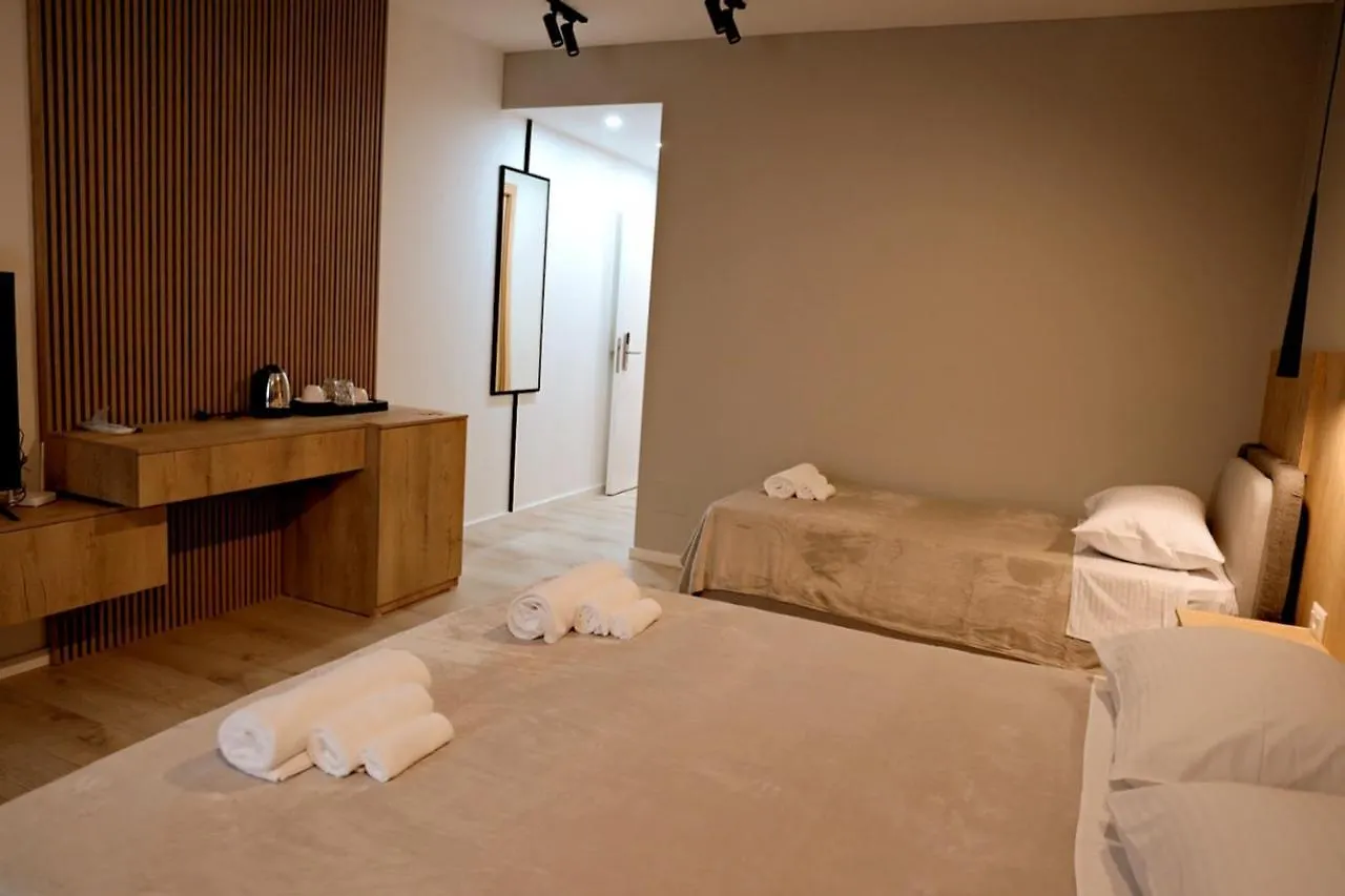 Sol Hotel Шкодер